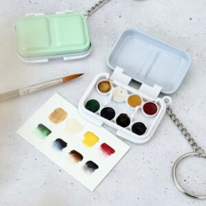 Mini-Aquarellkasten mit Schlüsslanhänger, gefüllt